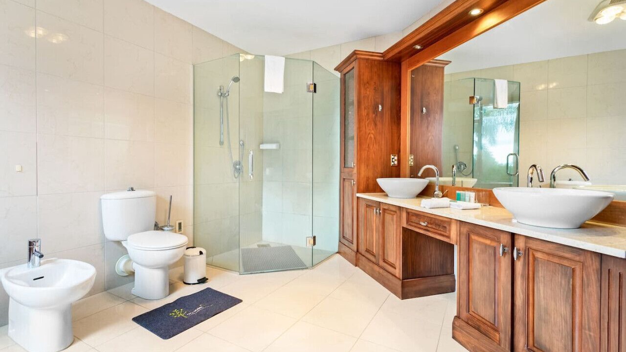 Photo of Others in Whitford