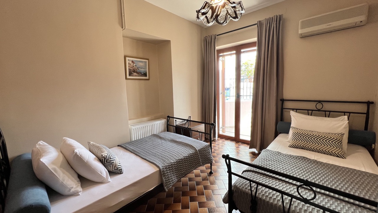 Photo of Bedroom in Vathy