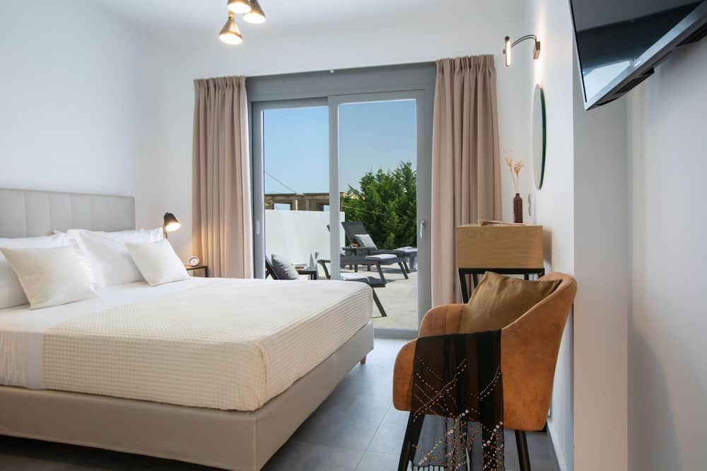 Photo of Bedroom in Apolpaina