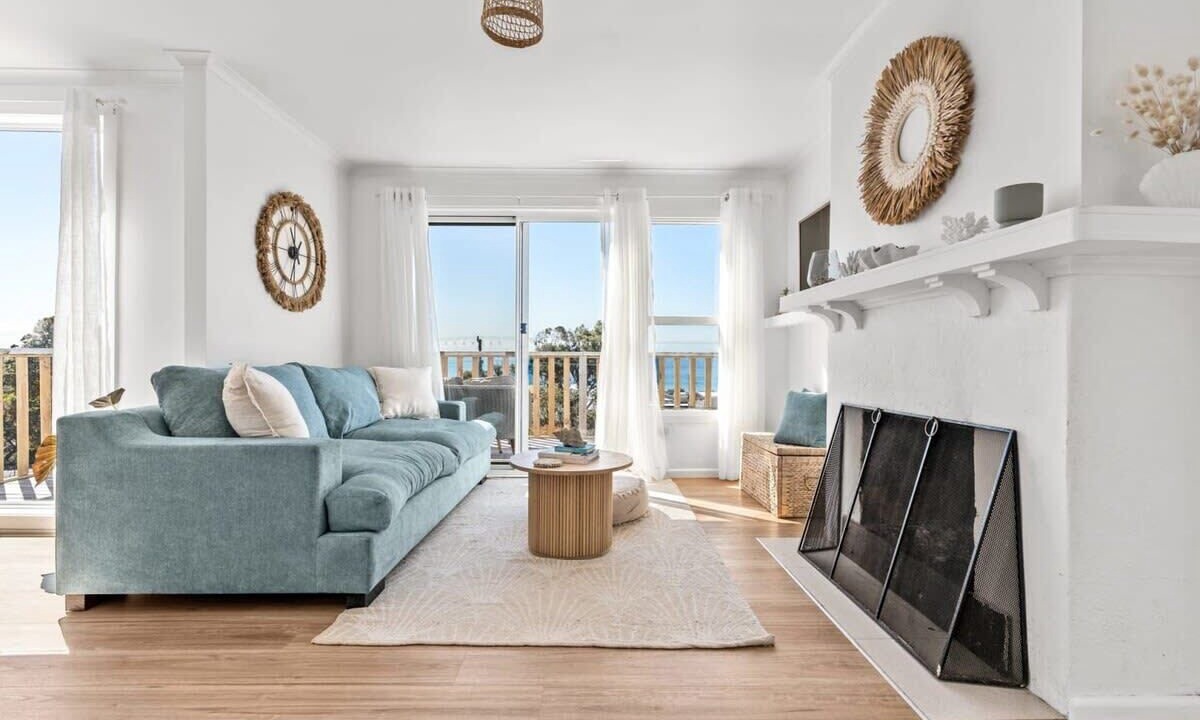 Photo of Livingroom in Lulworth