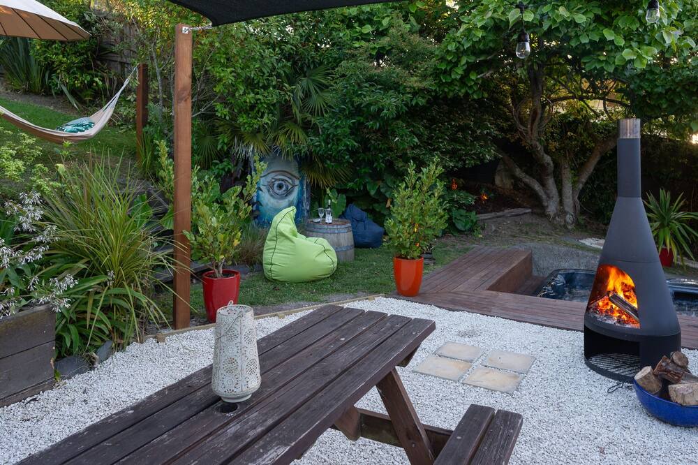 Photo of Patio Balcony in Tahunanui