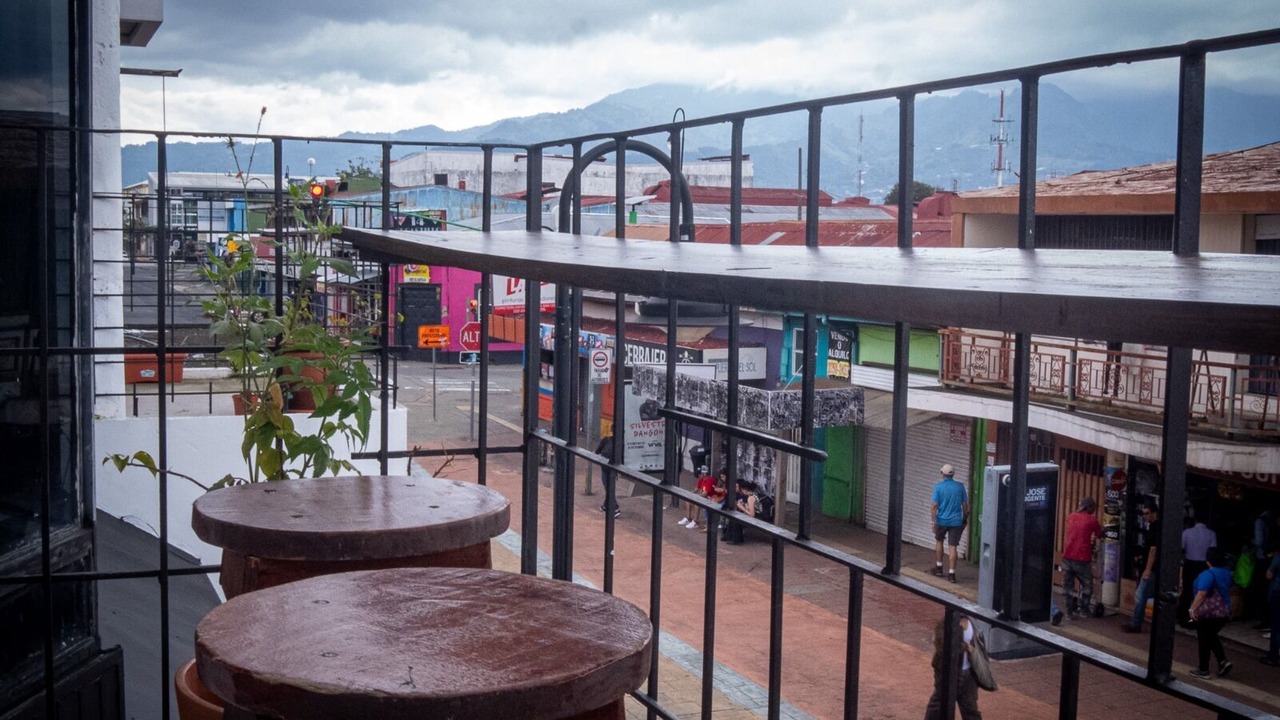 Photo of Patio Balcony in Chinatown