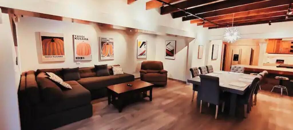Photo of Livingroom in Santa Ana