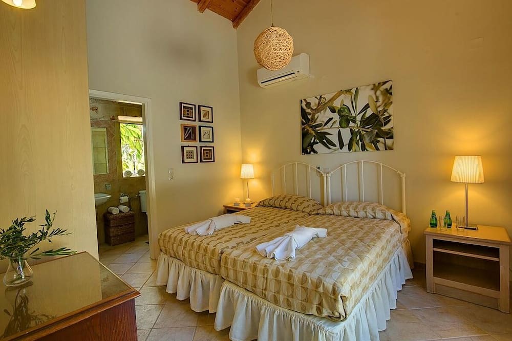 Photo of Bedroom in Skala