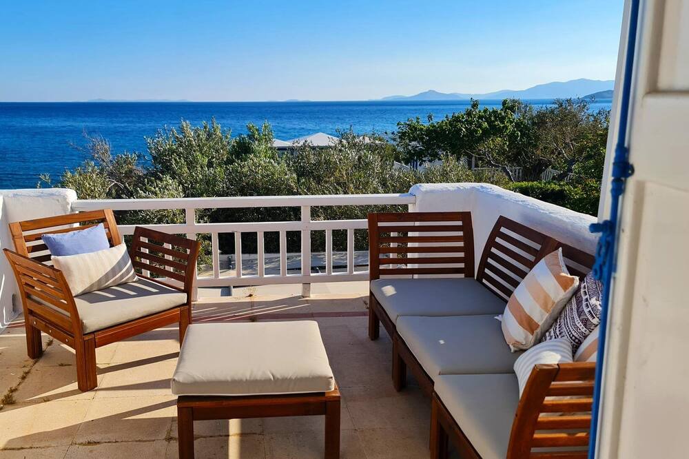 Photo of Patio Balcony in Kampos Marathokampou