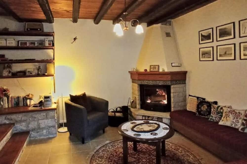Photo of Livingroom in Asprangeloi