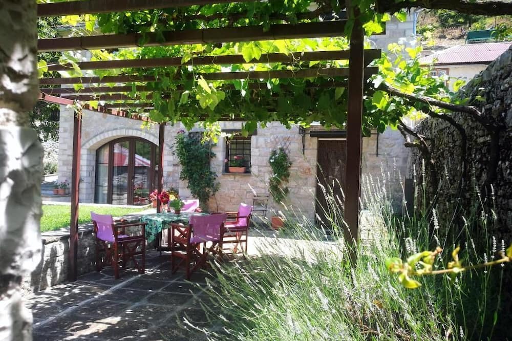 Photo of Outdoor in Asprangeloi
