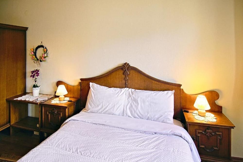Photo of Bedroom in Asprangeloi