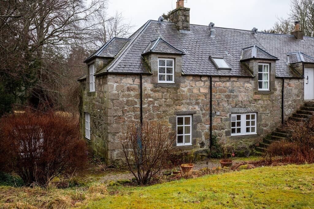Photo of Buildings in Kemnay