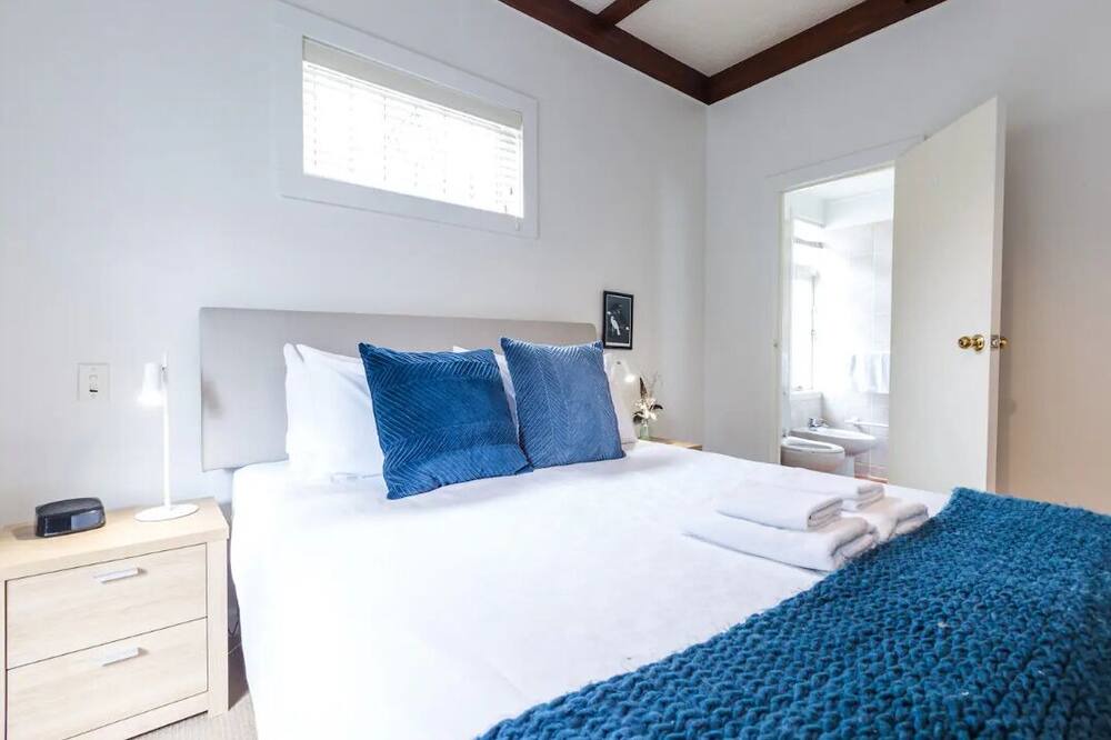 Photo of Bedroom in Remuera