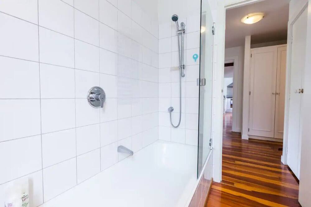 Photo of Bathroom in Remuera