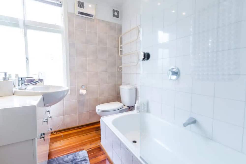 Photo of Bathroom in Remuera