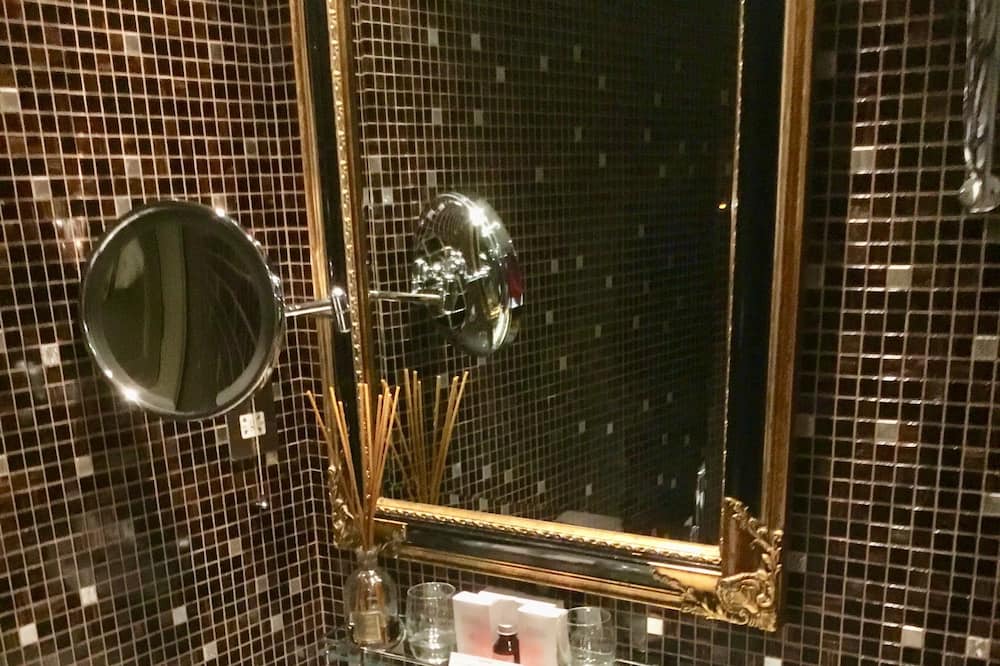 Photo of Bathroom in Prestonfield