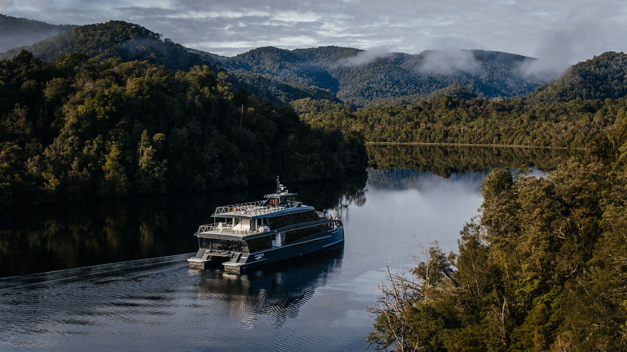 Photo of Others in Strahan