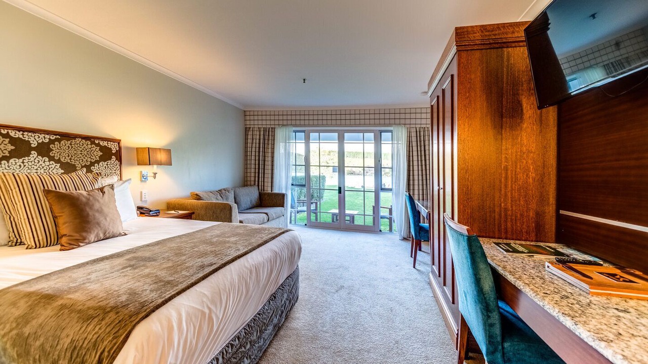 Photo of Bedroom in Mourea