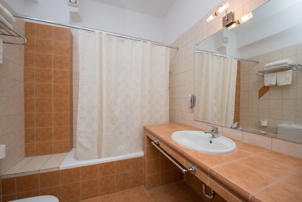 Photo of Bathroom in Koinira
