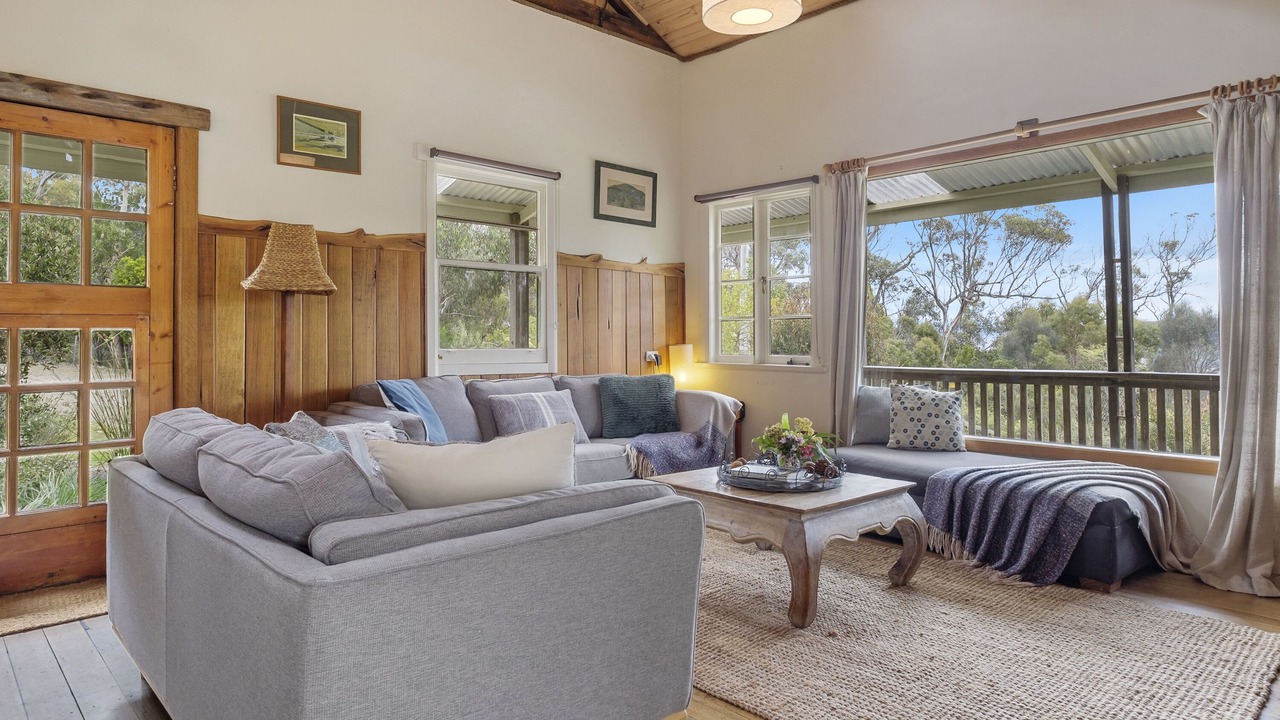 Photo of Livingroom in Alonnah