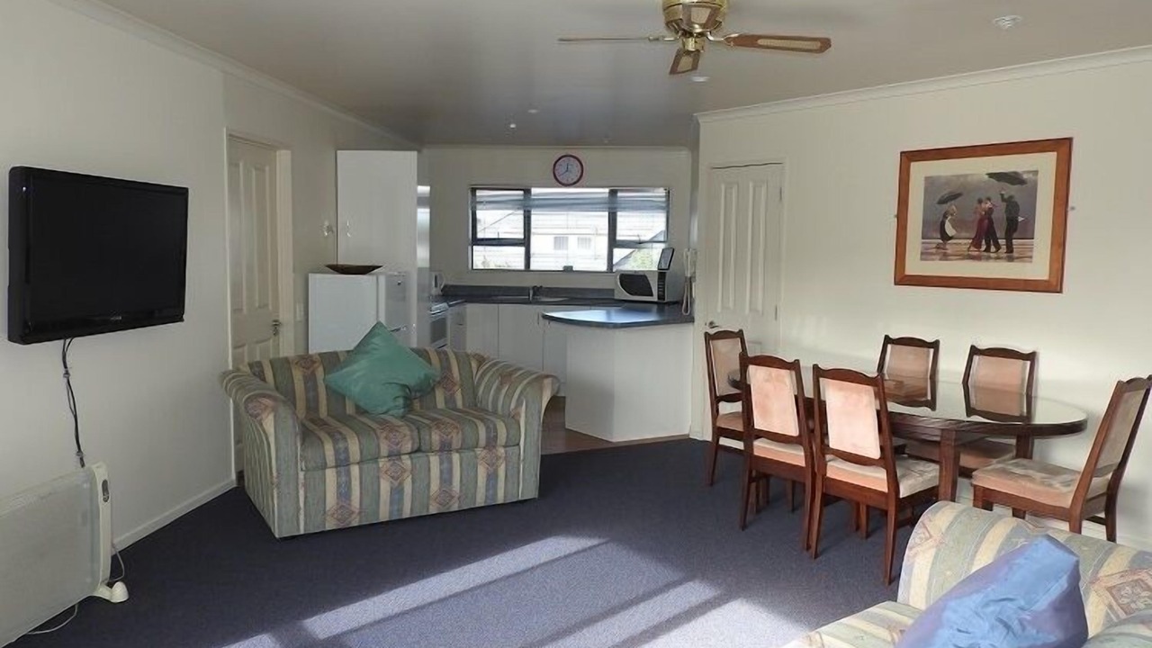 Photo of Livingroom in Palmerston North