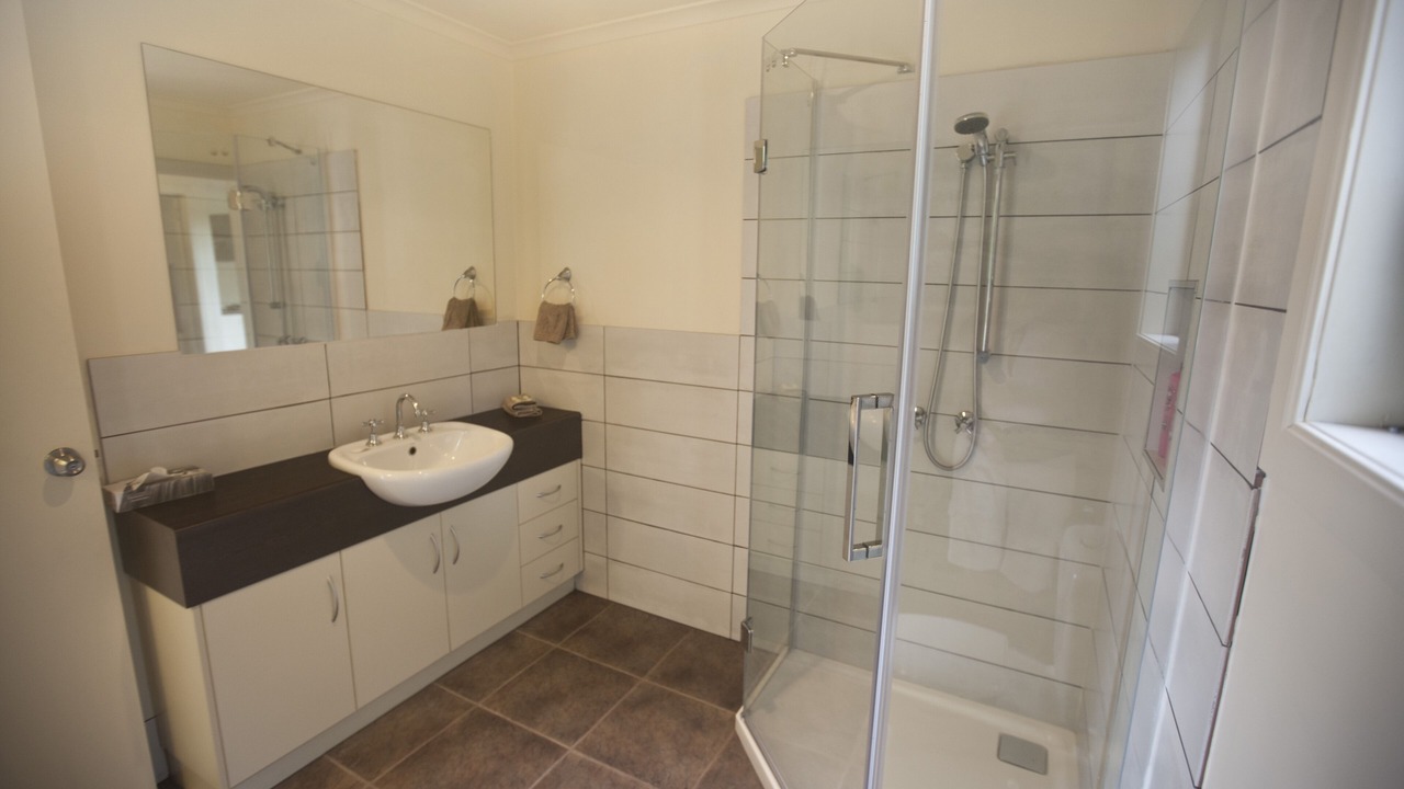 Photo of Bathroom in New Norfolk