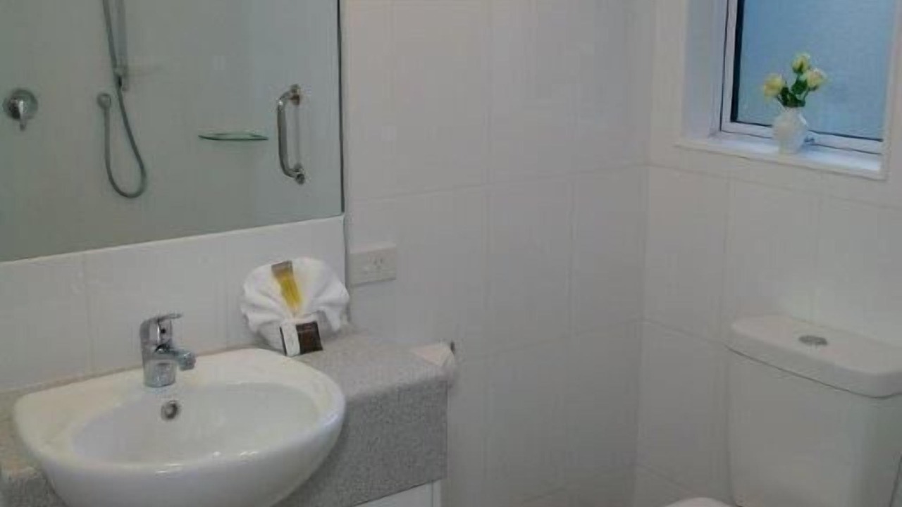 Photo of Bathroom in Tawa