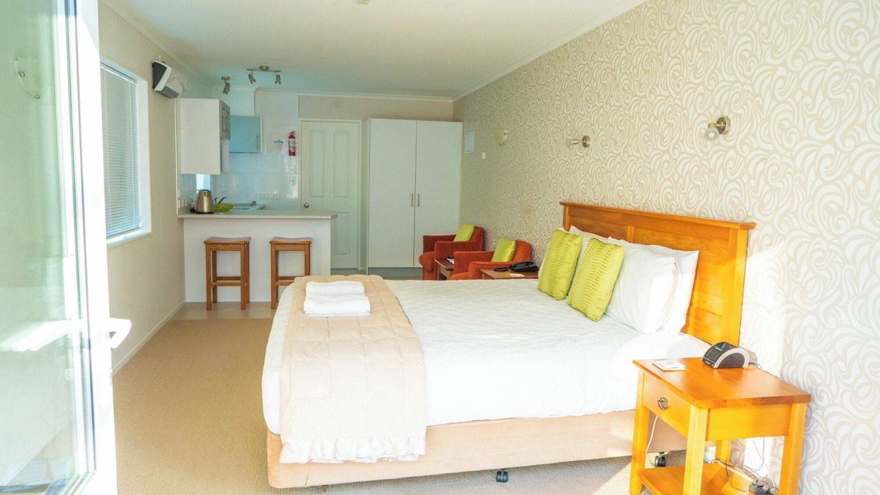 Photo of Bedroom in Tawa