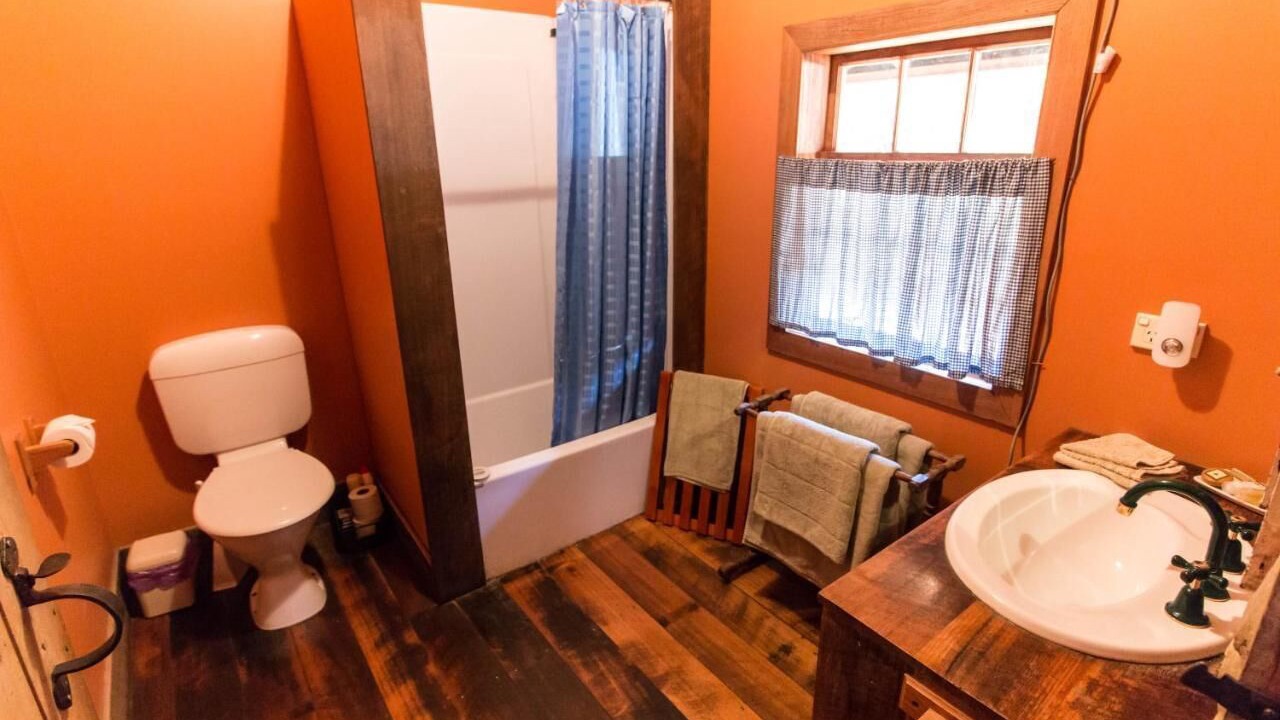 Photo of Bathroom in Longford