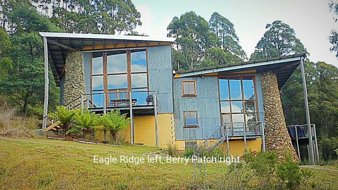 Photo of Buildings in Woodbridge
