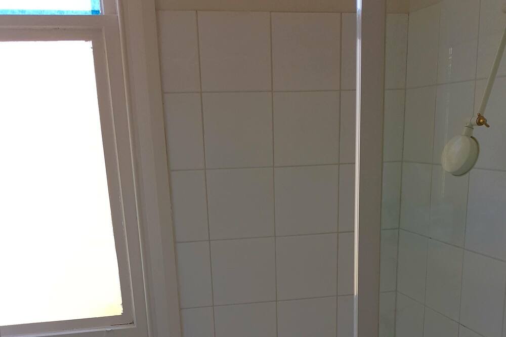 Photo of Bathroom in Geeveston