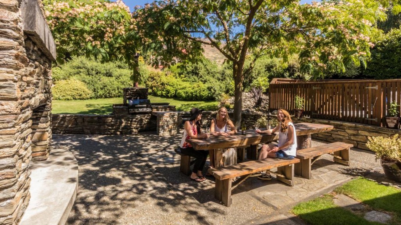 Photo of Patio Balcony in Wanaka