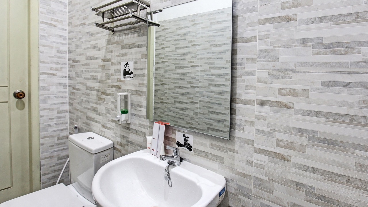 Photo of Bathroom in Gerung