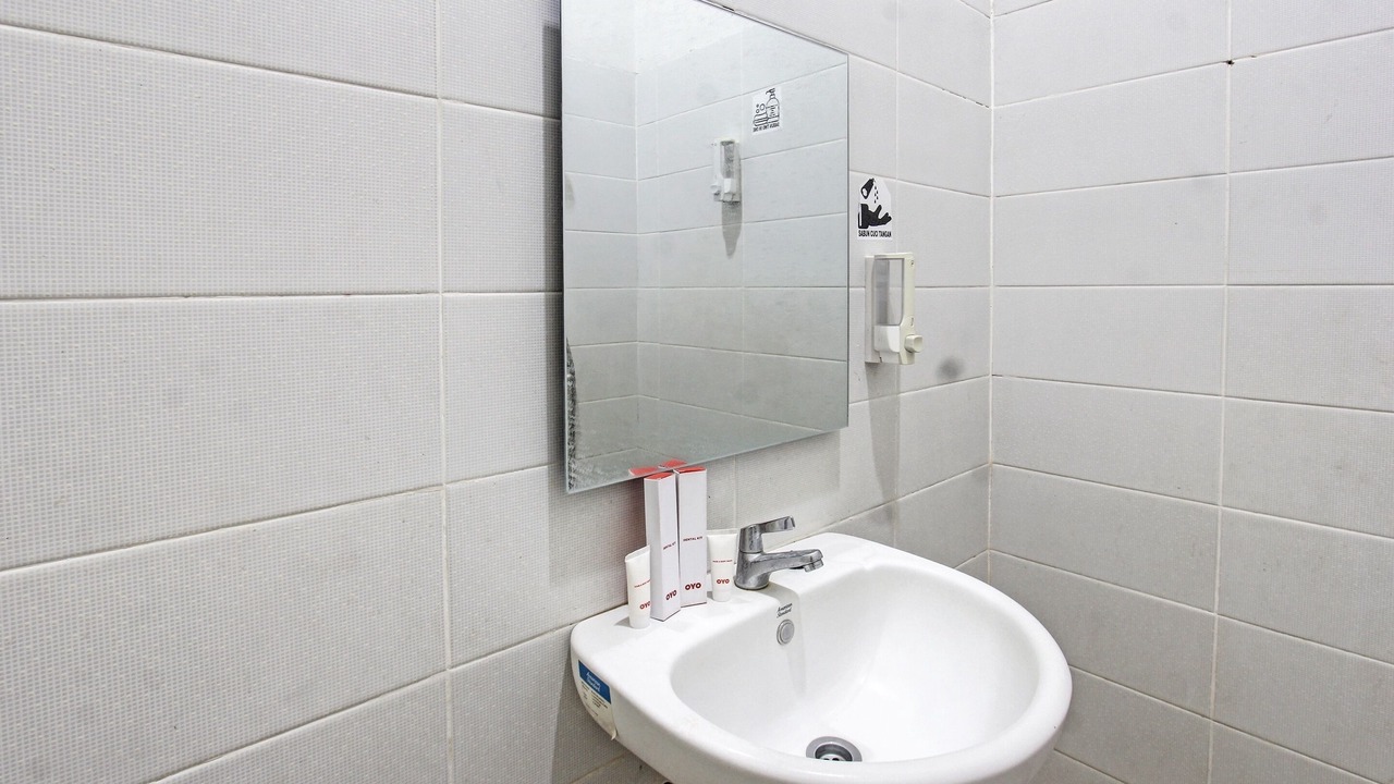 Photo of Bathroom in Gerung