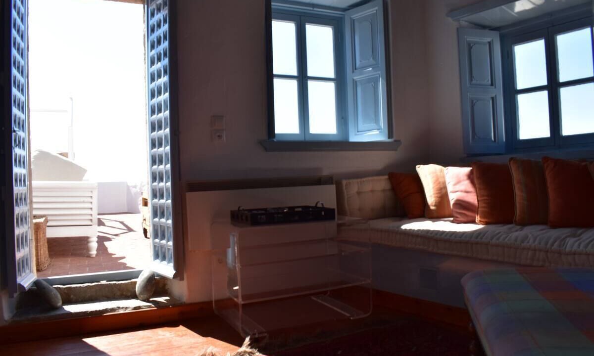 Photo of Livingroom in Chora