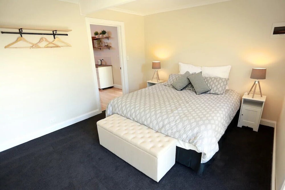 Photo of Bedroom in North Lilydale