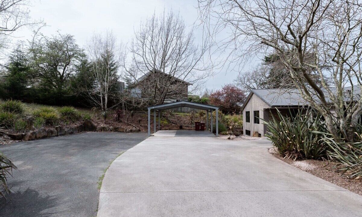 Photo of Outdoor in Newstead