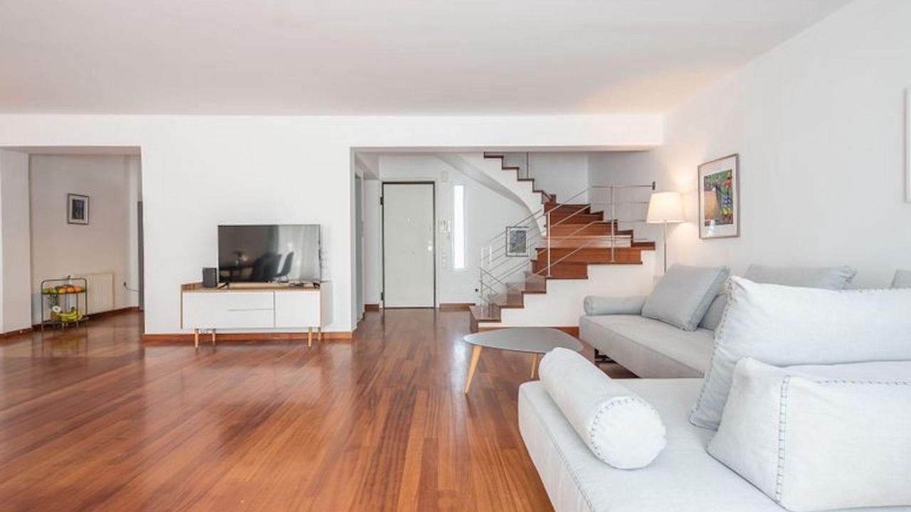 Photo of Livingroom in Elliniko