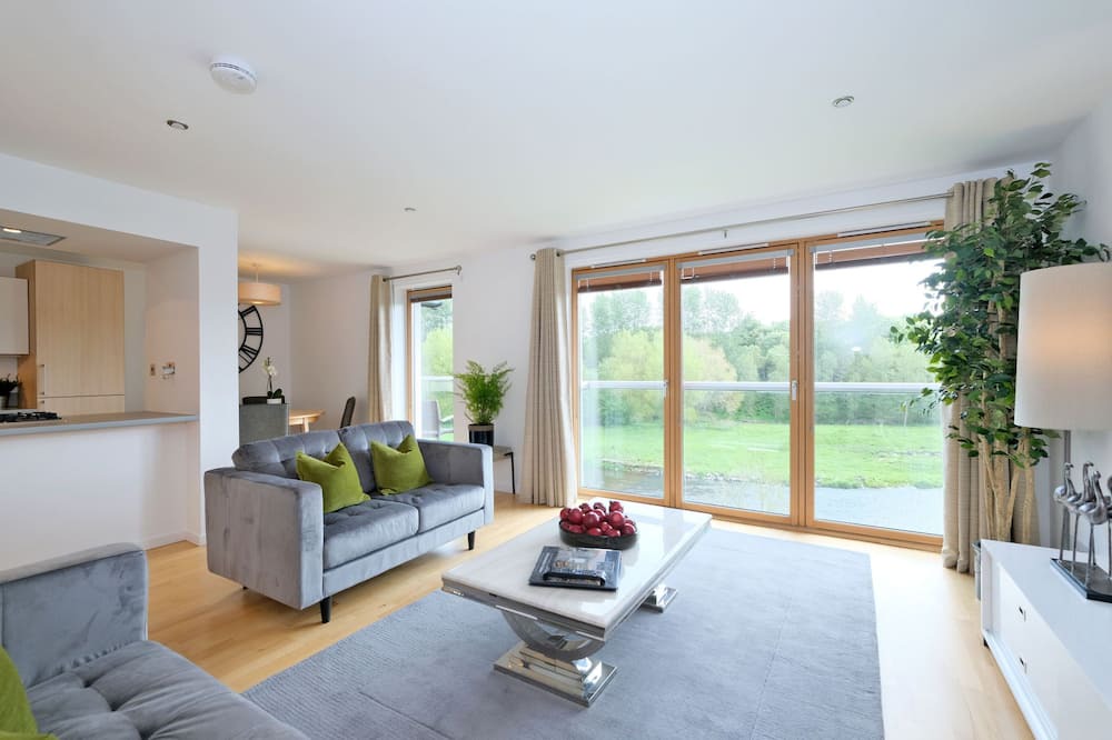 Photo of Livingroom in Dyce