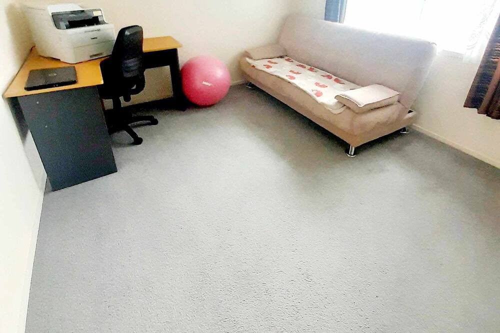 Photo of Bedroom in Newlands
