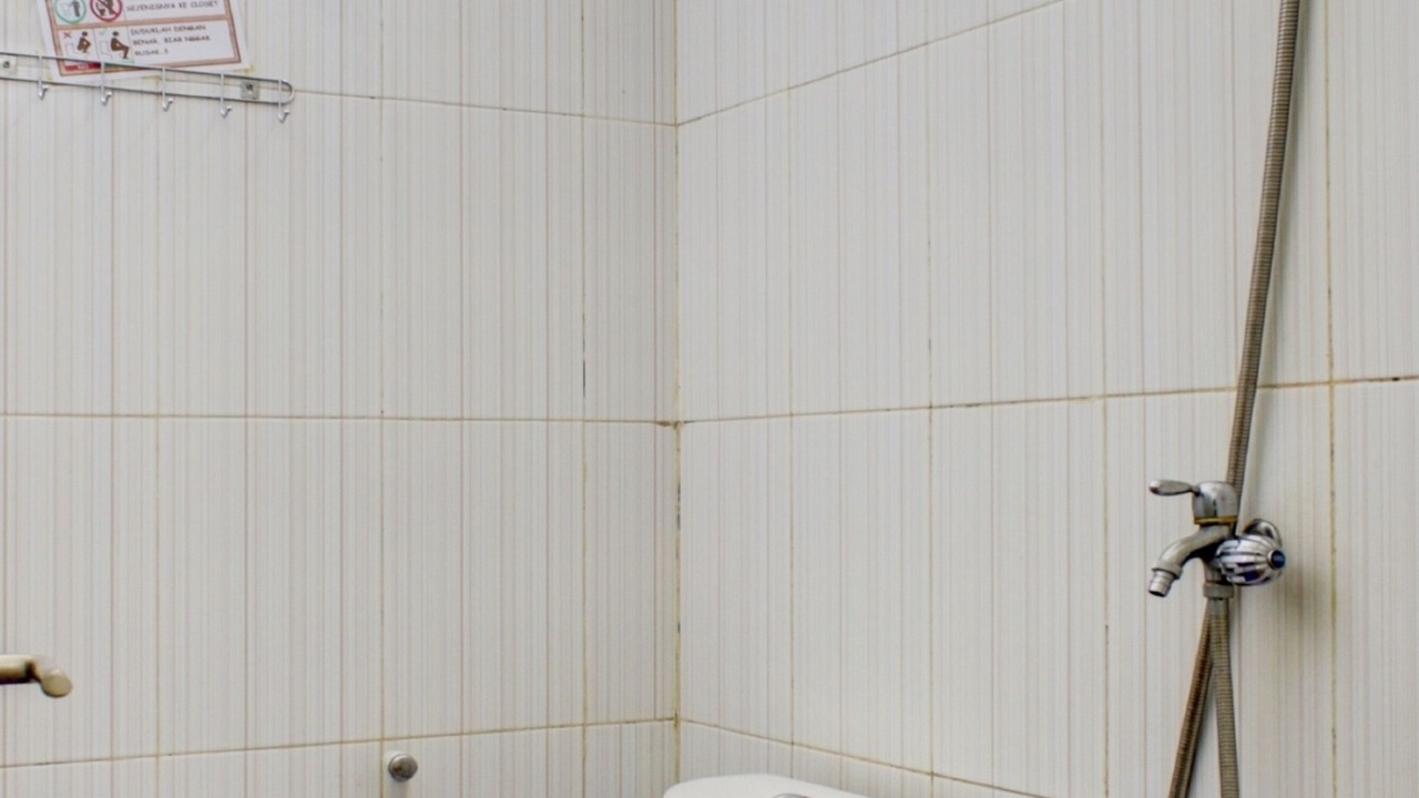 Photo of Bathroom in Banjarbaru