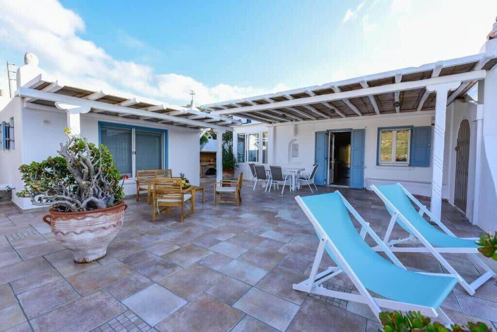 Photo of Patio Balcony in Ftelia
