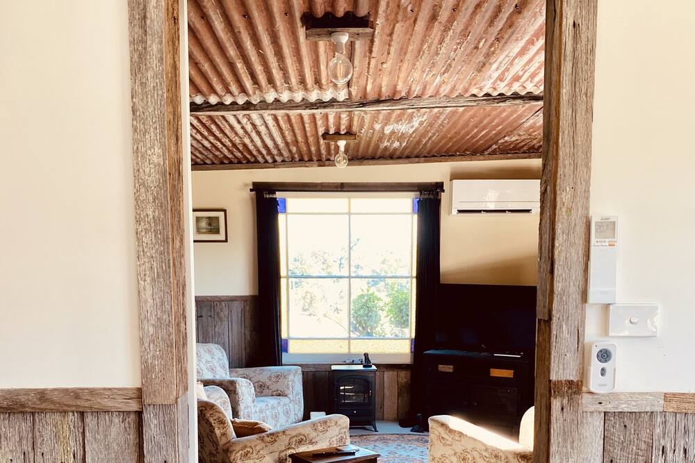 Photo of Livingroom in Deddington
