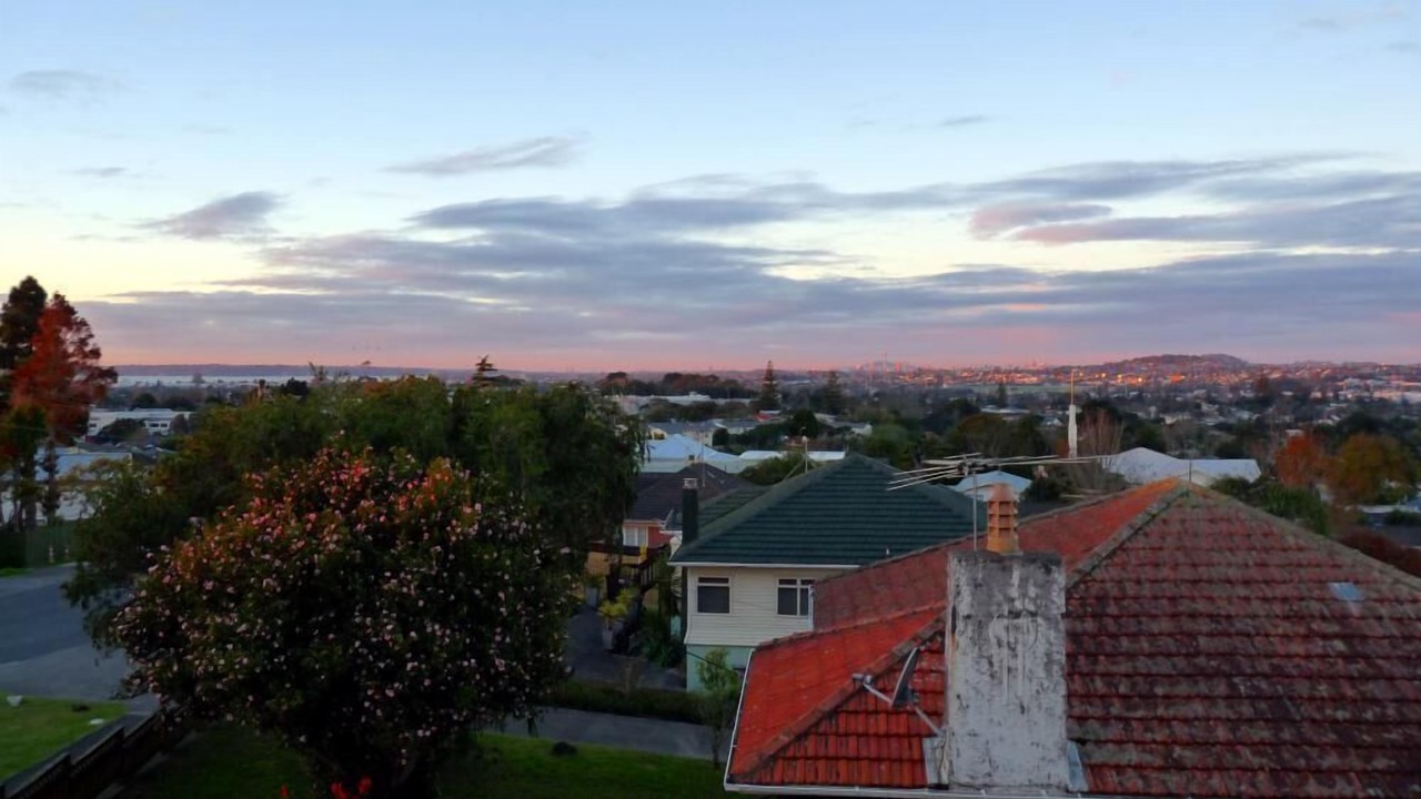 Photo of Others in Glen Eden