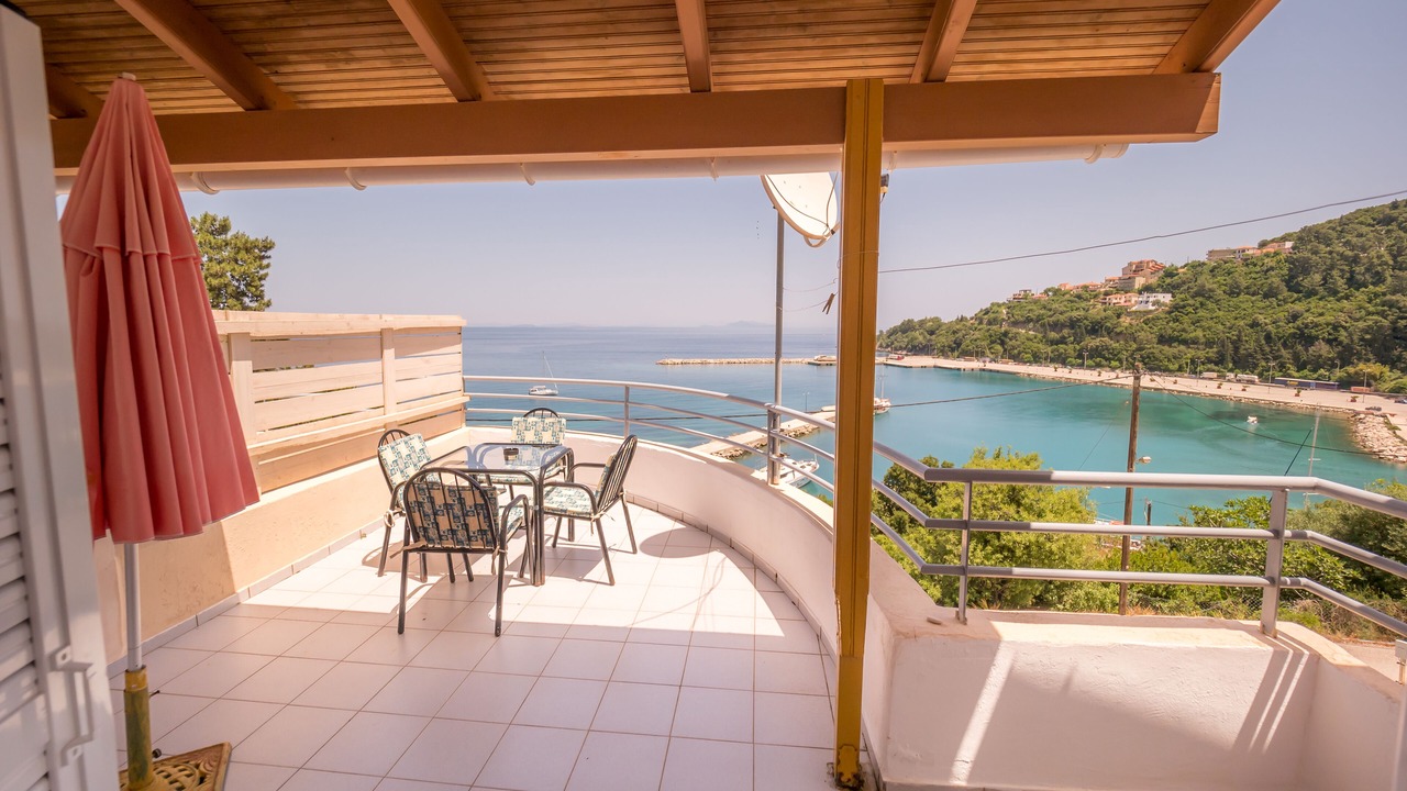 Photo of Patio Balcony in Eleios-Pronnoi