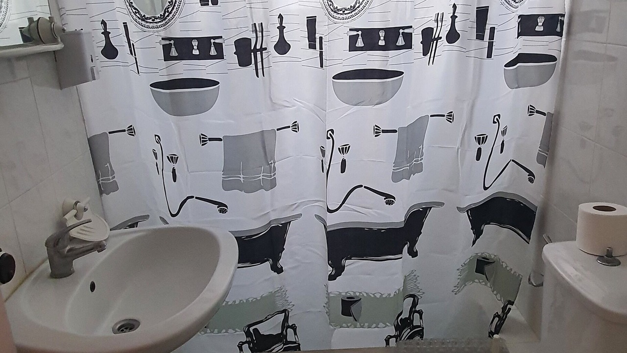 Photo of Bathroom in Amarinthos