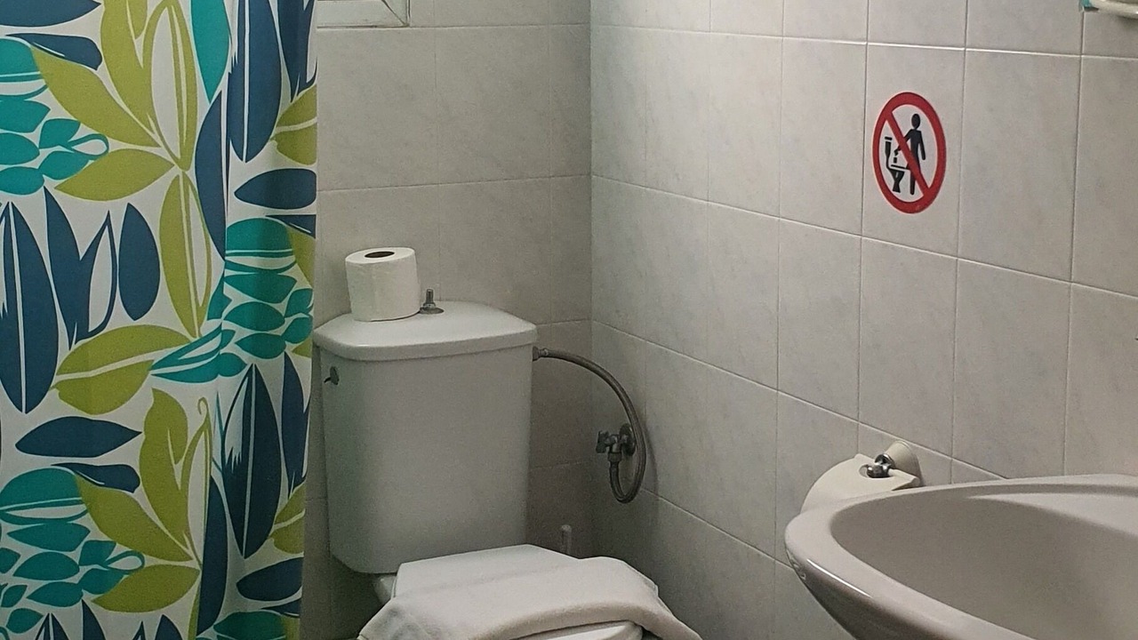 Photo of Bathroom in Amarinthos