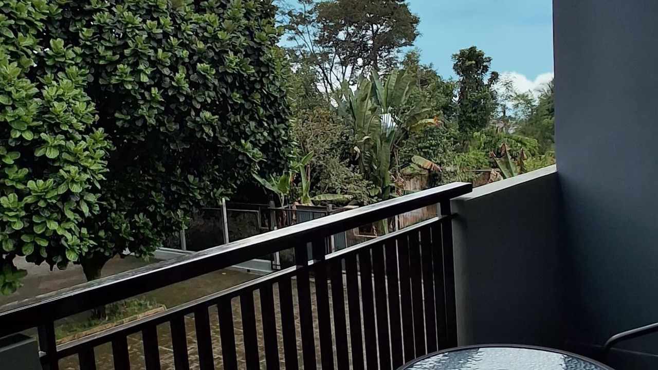 Photo of Patio Balcony in Baturaden