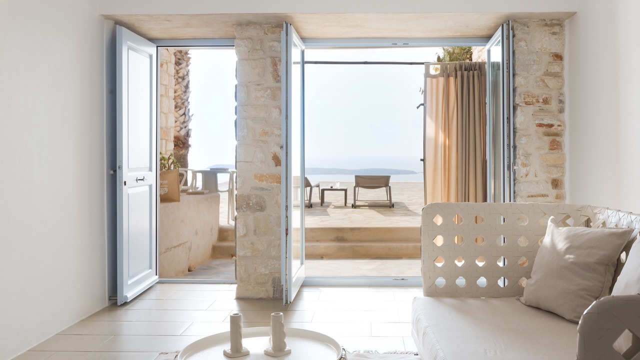 Photo of Bedroom in Drios