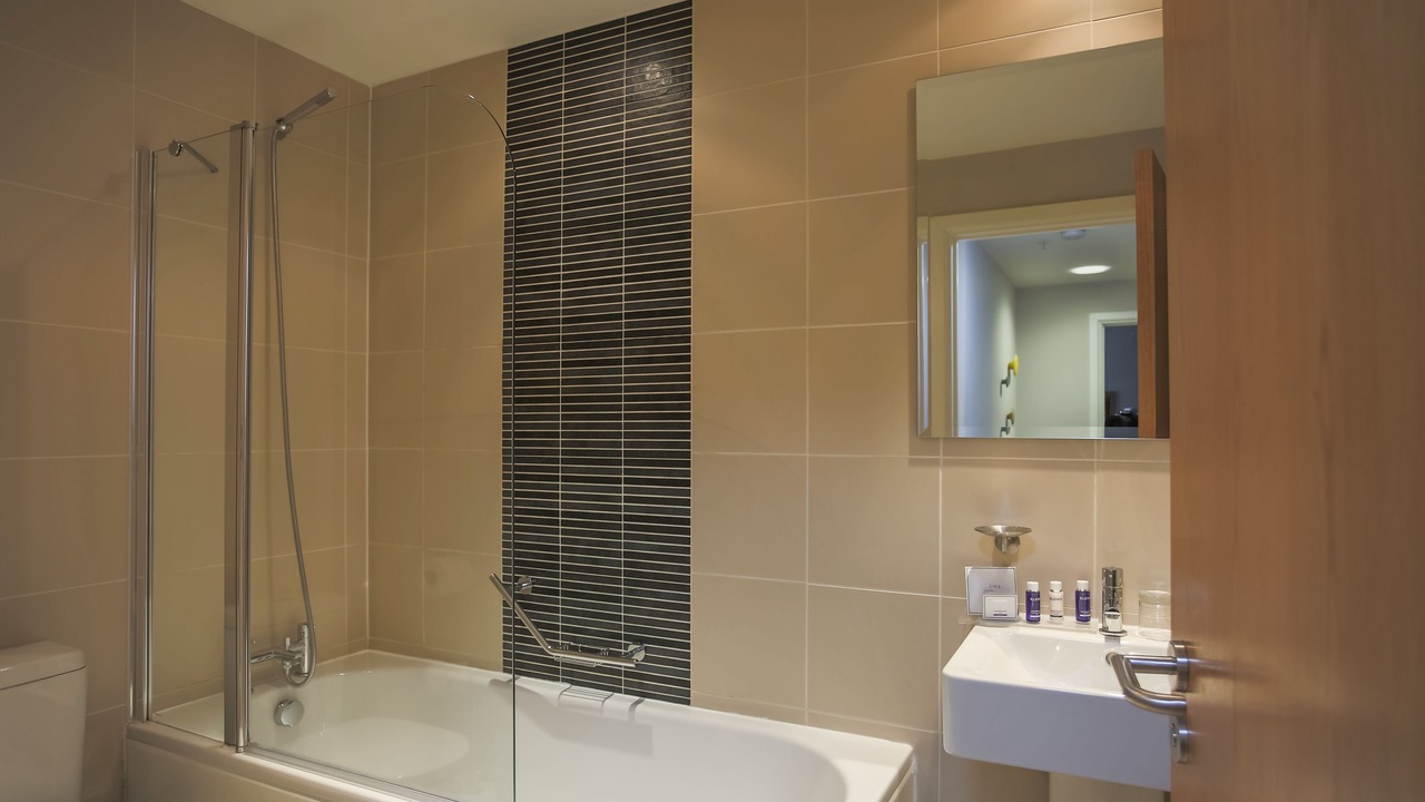 Photo of Bathroom in City Centre Glasgow