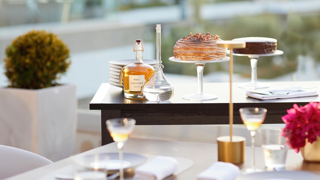 Photo of Others in Sane