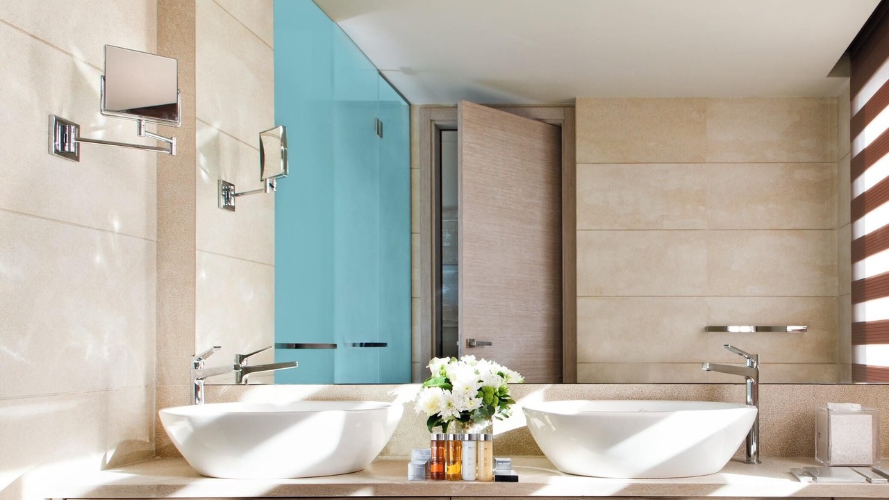 Photo of Bathroom in Sane