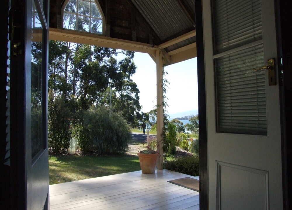 Photo of Outdoor in Alonnah